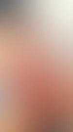 Freche Luna zeigt dir den Mittelfinger