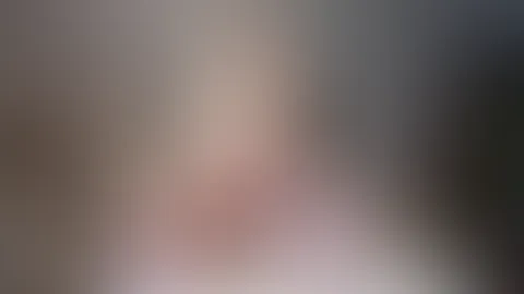 Die ölige Versuchung ! Caro und die Tube öl