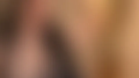 Frohe Ostern🐰 10 Bilder, eins heißer als das andere🔥 Abonnent sein lohnt sich!🤭 genieße wie das Leder meine Kurven schmückt, ich dir brav mein A***h präsentiere🍑 mit meinen Blicken spiele. Meine Z