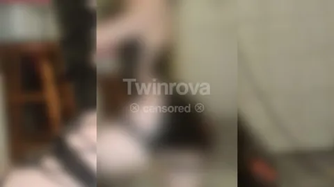 Twinrova - Lack & Leder? Von mir aus.