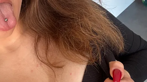 Lust mit meinen Piercings zu spielen ?😋
