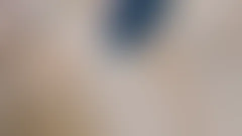 Ich hĂ€tte mal Lust wieder auf eine tolle Reitsession đŽ Ich liebe es wie du nĂ€mlich vor meinen Reitstiefeln kniest đđ€ & sie verehrst