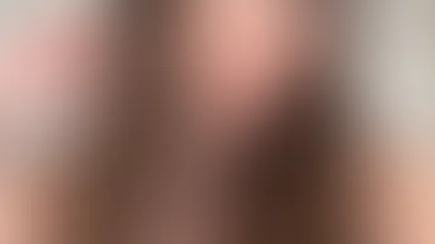 Die Besonderheit meiner Augen🤩 Schaut tief in meine Augen… wirklich tief 👀. Ich habe eine kleine Besonderheit, wegen der man den Blick einfach nicht abwenden kann 😏. Etwas in ihnen zieht einen an u