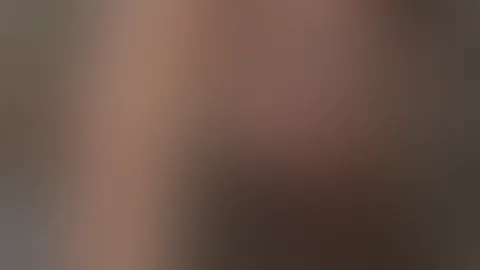 Hey😁 Falls du dich gerade fragst wieso mein Gesicht so nass ist, dann solltest du dir vielleicht auf meinem Profil mal mein letztes Video anschauen💦😋