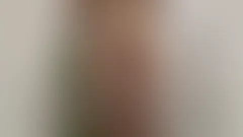 Kurze Duschsequenz - beobachte mich bei meinen intimen Berührungen.