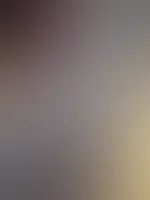 Nackt erneut