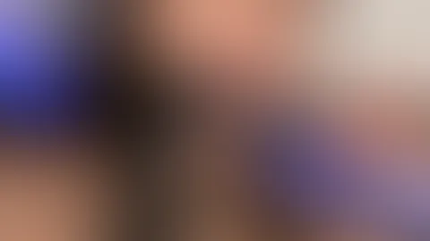Du bist dazu da, zu dienen, und das weißt du auch 😏 Lass uns eines klarstellen: Ich gebe die Richtung vor, du folgst. Fragen? 👑