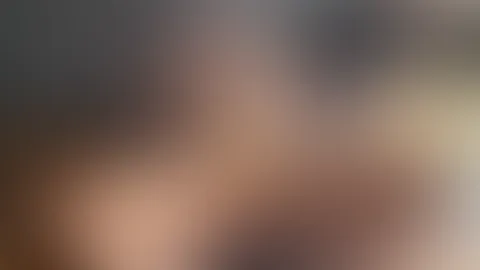 ✨ Hände & Füße nur für dich… Ich weiß genau, was dich verrückt macht… Meine weichen Hände und auch meine Füße, um dich zu streicheln. Langsam, sinnlich und dann etwas härter – immer mit Blickkontakt,
