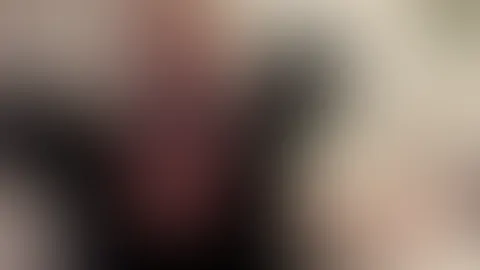 Mitternachtsf**k! W*****n zur Geisterstunde! Um Mitternacht fängt ja eigentlich die Geisterstunde an, aber in meinem Fall ist es die W***sstunde! Bevor es ins Bett geht, muss ich nochmal richtig geil
