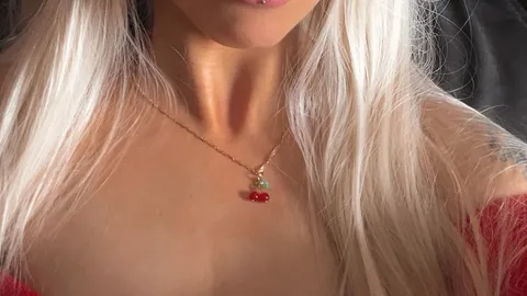 SEXY IN RED🔥😈