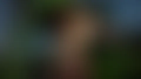 Na mein Hübscher, hast du Lust mal mit mir eine Runde im Teleskoplader zu drehen? 🔥🌶️💦