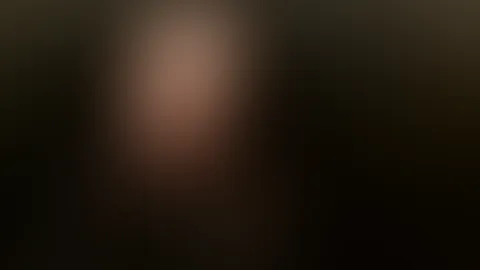 Hey Du😘😇😉, eigentlich wollte ich nur in meine Tiefgarage und dann das. Mein süßer Nachbar, den ich schon ewig kenne, nahm glücklicherweise den selben Aufzug . Ich hatte schon länger ein Auge auf ih