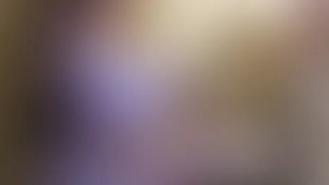 Große titten /geile Möhre in der badewanne
