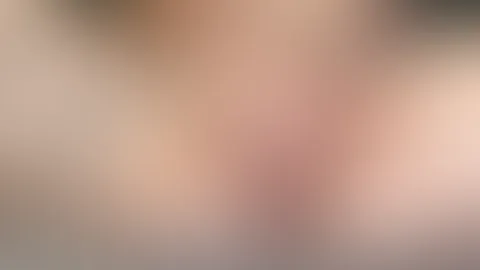 Wo möchtest du denn zuerst hin fassen? An meine Brüste oder an meine P***y?😈