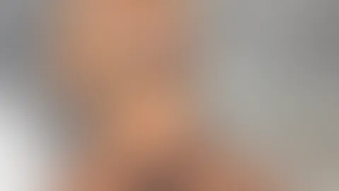 Na traust du dich ? Ich bin noch online! lass und heiß und Tabulos texten! Hier ist auch alles erlaubt!