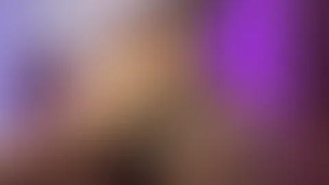 Na Baby đ Ich war ein seeeeehr böses MĂ€dchen gestern Nacht .. findest du nicht auch, dass ich es mal verdient habe, ordentlich den A***h versohlt zu bekommen ? đ Und wie gefĂ€llt dir mein geiles Fötz