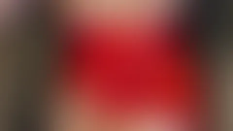 komplett in Rot..möchtest du mich wie ein Geschenk auspacken ? ;)