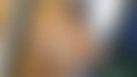 So ein heißer Anblick die 2 dicken Euter und dazu diese s*****z geile p***y😈🤭💦 na willst mal rein stecken? Schreib mir gern deine versauten Gedanken und ich springe mit ein😈😏