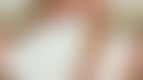 Willst du sehen, was sich hinter dem Kissen verbirgt? đ„”