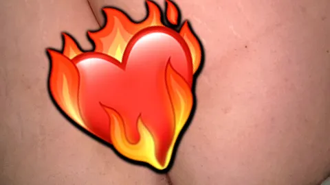 Ich liege hier Mega geil im Bett und hätte jetzt Bock von dir gef**kt zu werden ..🥵😈
