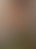 Wer möchte einmal fest  meine prallen Brüste greifen?
