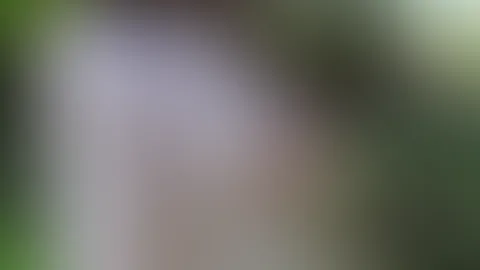 Ich zeig dir meine Knospen im Frühlingserblühen! Der Wald erwacht zu neuem Leben und ey was gibt es da besseres als meine geilen Knospen raus zu holen und sie dir zu zeigen, ein bisschen Rosa im satt