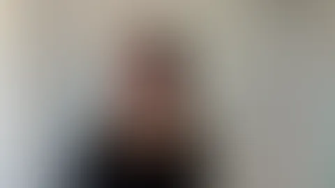 OMG! Ohne Maske direkt erkannt, Nachbar f**kt mit AO!Nichtsahnend öffne ich als es klingelt die Haustüre , als mich plötzlich jemand aus der Nachberschafft mit meinem "schmutzigen Hobby" direkt konfro