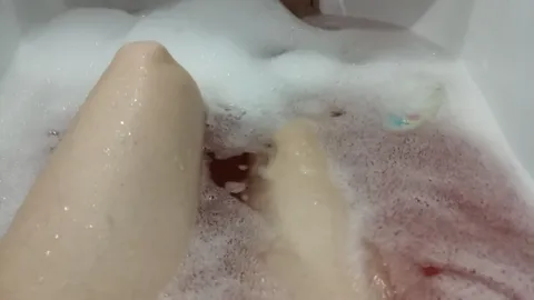 Wie ich es mir in der wanne besorge