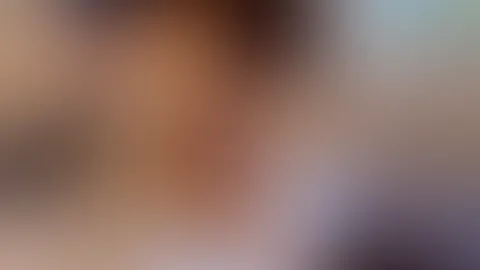 Als Zimmermädchen mit Gast Dildo erwischt und hart ran genommen !