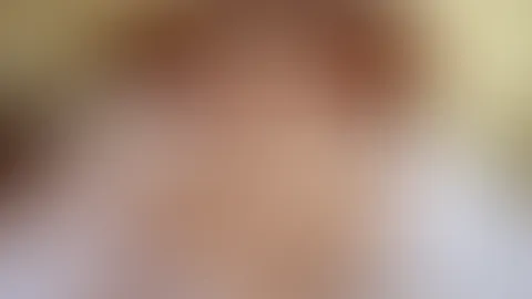Tennie kriegt Orgasmus und wird hardcore kaputt gef**kt!!!