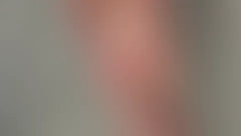 Fass ihn an,während ich dusche