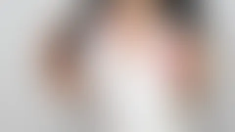 Wer will einen Termin zur Behandlung bei Krankenschwester Alexa 😉? Die Expertin um dicke Eier zu entleeren💦