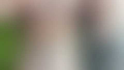 Muskeln am Morgen flexen mit großem S*****z 🍆🤤