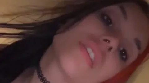 Mit mir selbst spielen-denn sonst tut es ja keiner!⛓️😍