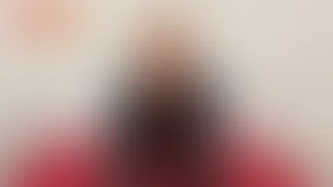 Ich wünsche dir ein richtig schönes Wochenende 😏 Wenn du dir ein kleines Lächeln, ein bisschen Kribbeln und gute Vibes gönnen willst, dann schau gern in meinen Chat vorbei 💋 Vielleicht wird es heiße