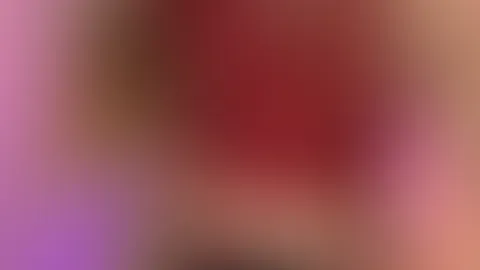 Knie nieder und schau zu mir auf 😈😘