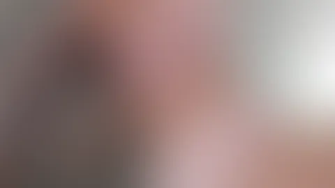 Ist bei dir auch so schlechtes Wetter? Schreib mir gern. Dann können wir uns gemeinsam die Zeit vertreiben đ