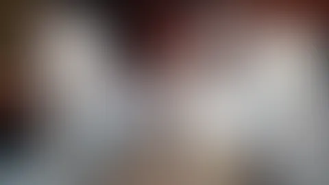 Beim Masturbieren erwischt und mit Dildo und S*****z abgef**kt!