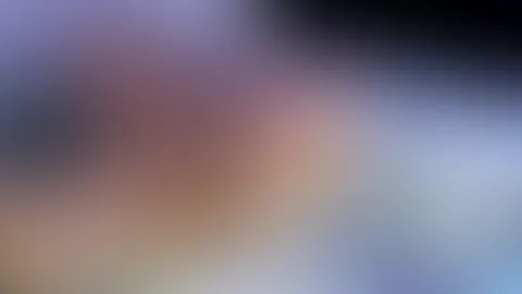 Zwei Löcher, zwei Dildos und eins quirt