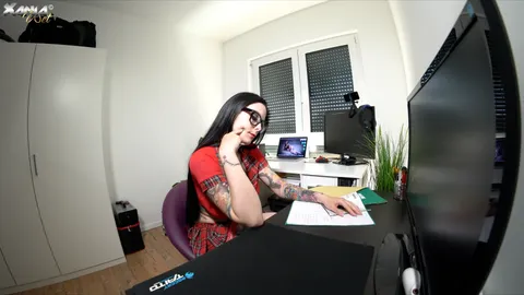 MEGA FACIAL! Sexy Uni Studentin AO gef**kt!