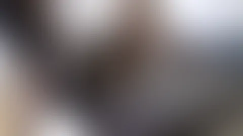 Pump dein S****a in meine F***e! C******e für die „Malle-Milf“ Na mein Süßer, du bist bald auch mal auf Malle? Und hast Bock auf einen geilen F**k. Schön blank in meine F***e? Und geil das S****a rei