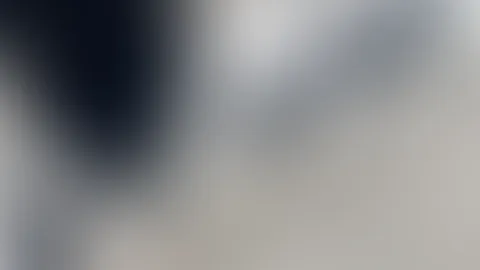 Bin beim shoppen bei ZARA ein bisschen horny gewesen und habe in der Umkleidekabine ein bisschen an meiner Mumu rumgespielt 🙊 meint ihr die Leute haben was mitbekommen? 😋💦💦
