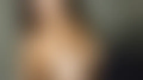 Lieber, guter Weihnachtsmann, ich wünsche mir ne Ladung Wixe auf und in meinen Körper. Wer ist so nett und spielt den Weihnachtsmann für mich? 🤪