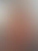 Du ziehst mir den Bademantel aus
