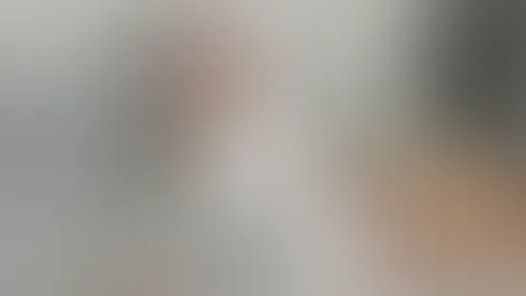 !! Schüchterne Maus besorgt sich hart DOPPELT! Hältst du das aus?!