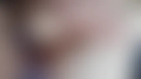 Zuckender S*****z in meiner M****i