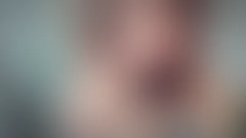 Wie versprochen heute die Fortsetzung 😄 War klar, dass ich mich nicht einölen und dann direkt abduschen kann. Ich meine, wen würde das nicht geil machen? Und bitte ignoriert, dass sich die Vermieter 