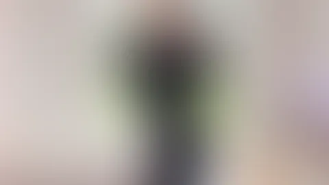 Würdest du meinem Blick folgen… auch wenn du nicht weißt, wohin er dich führt? 😏