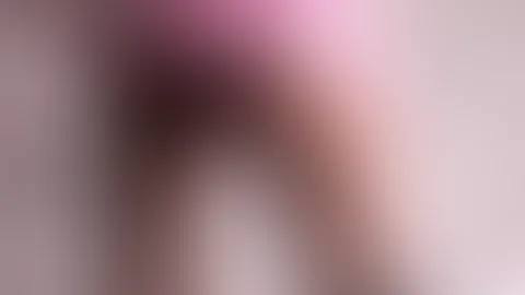 Bevor ich in die Wanne steige um zu masturbieren tanze ich ein wenig in heels für dich 😈 Play Video