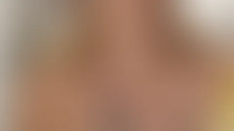 Komm zu mir in die wanne und hilf mir 😈